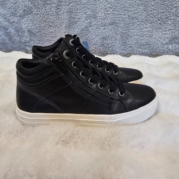 Taos Winner Black Leather Sneaker Women's Size 6 High Top Lace up & zipper NEW - Picture 4 of 9
